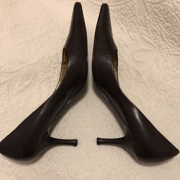 Nine West size 8.5 M brown heels. - Picture 11 of 16